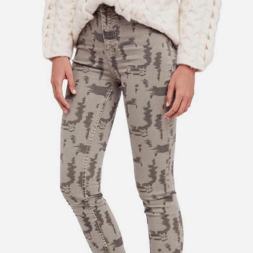 Free People Green Khaki High Rise Skinny Jeans Size 26 Jacquard High Rise Pants